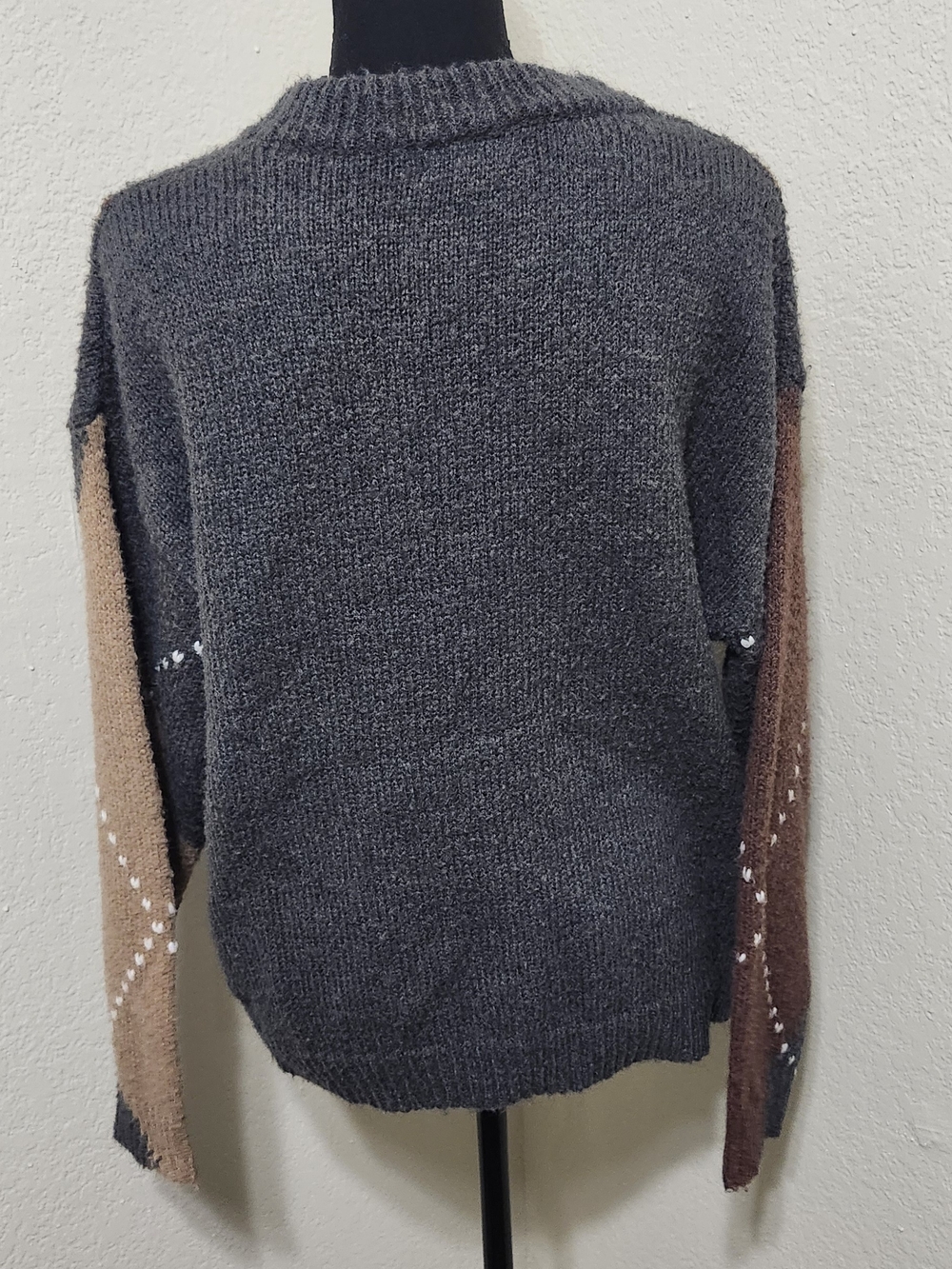 Little Lies Argyle Knit Sweater Chocolate Brown Sz M/L - EUC - Picture 7 of 8
